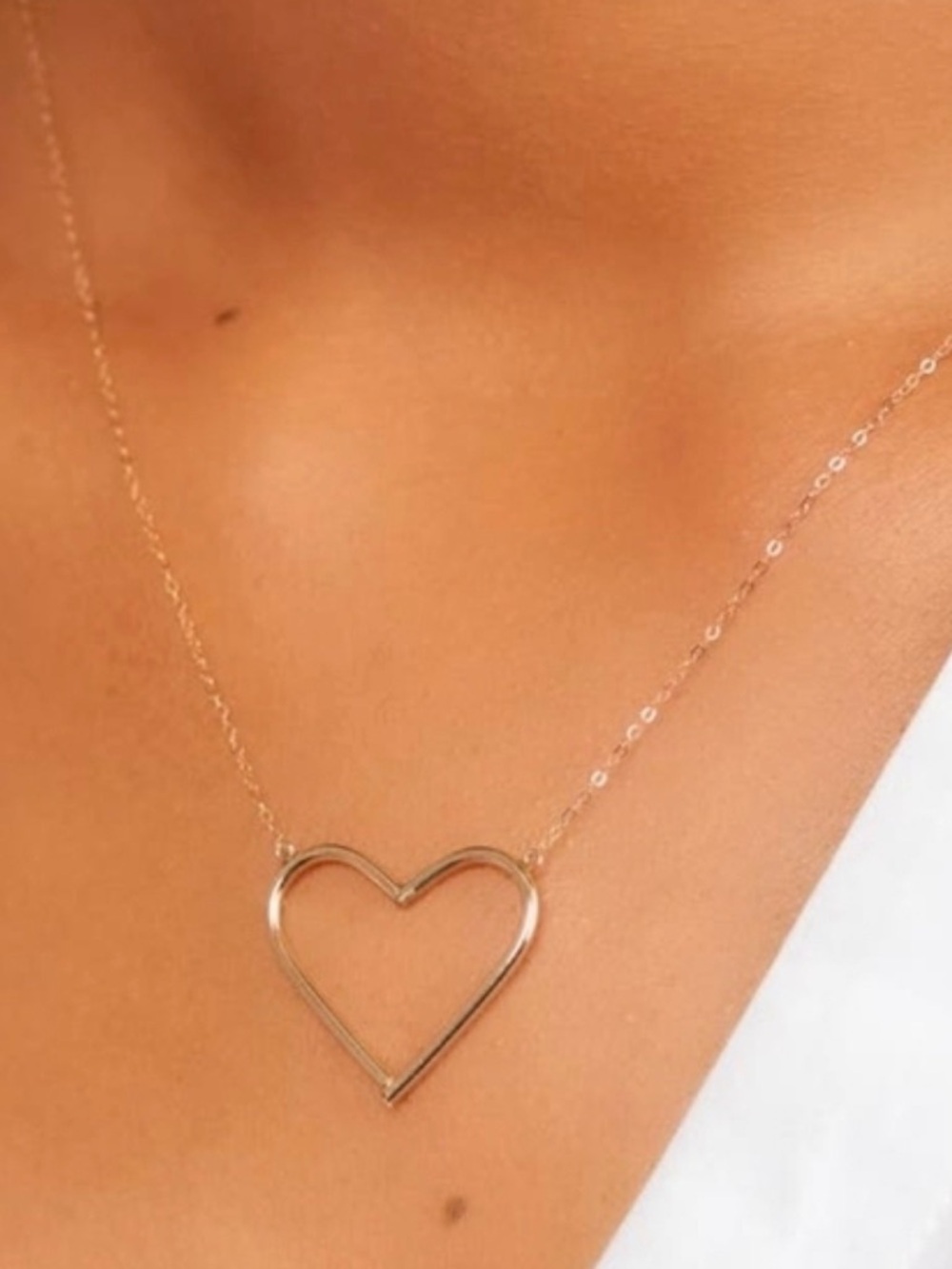 Bon Levy- Open Heart Pendant Necklace in Gold - Women Jewelry